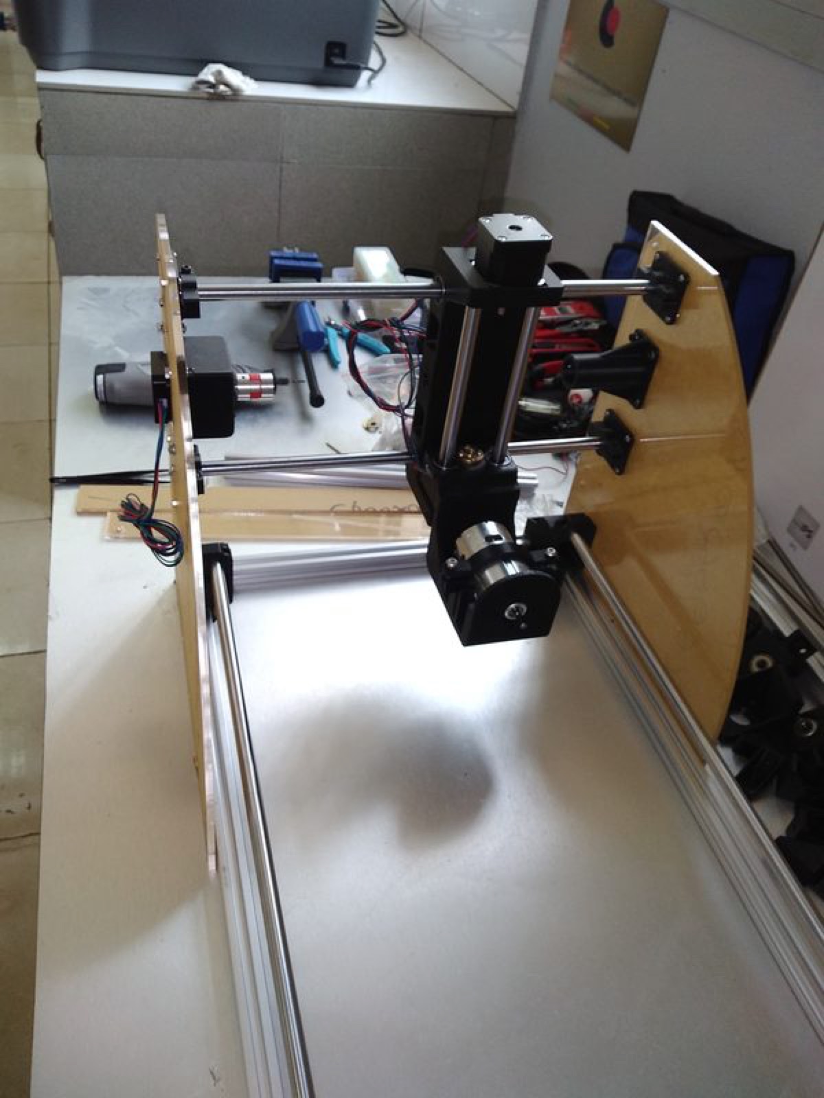 Eru slicing machine prototype